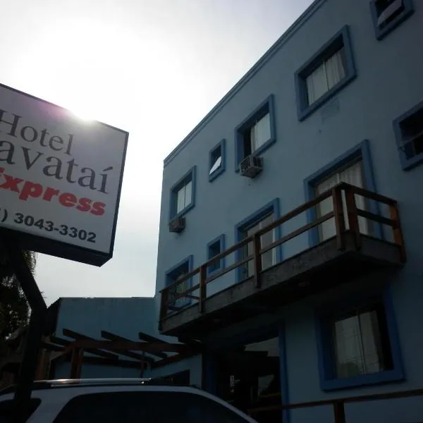 Hotel Gravataí Express，位于格拉瓦塔伊的酒店