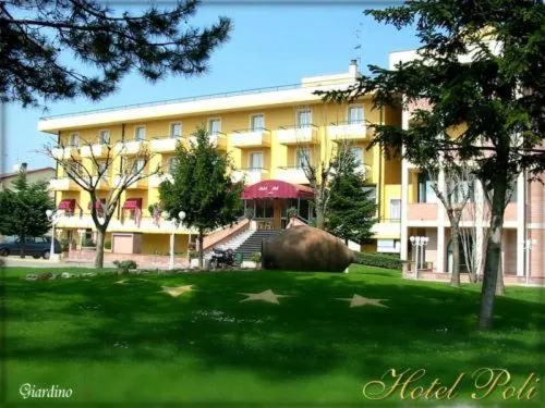 波利酒店，位于盖达的酒店
