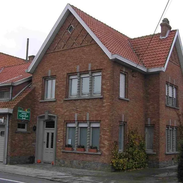 B&B House Caesekin，位于Nieuwkapelle的酒店