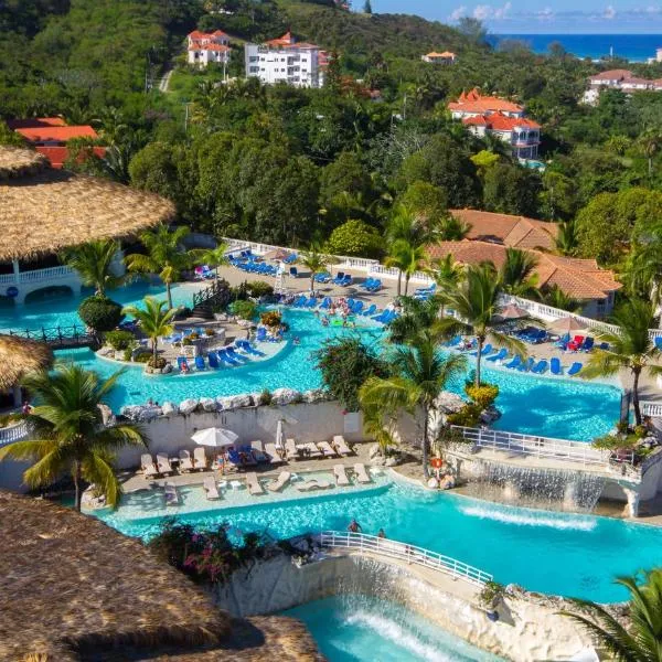 Cofresi Palm Beach & Spa Resort - All Inclusive，位于El Puerto的酒店