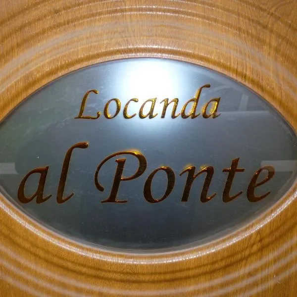 Alloggio Al Ponte，位于Castelgomberto的酒店