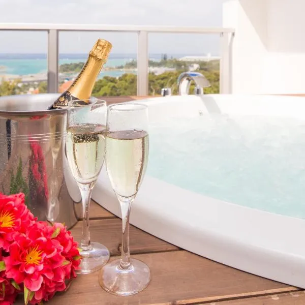 Alpha Terrace Onna Hills，位于恩纳的酒店