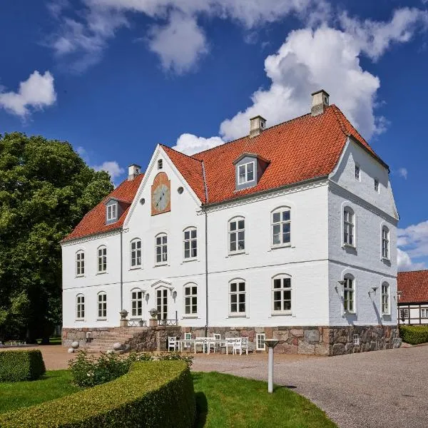 哈拉德斯卡辛那图尔酒店及会议中心，位于Bredsten的酒店