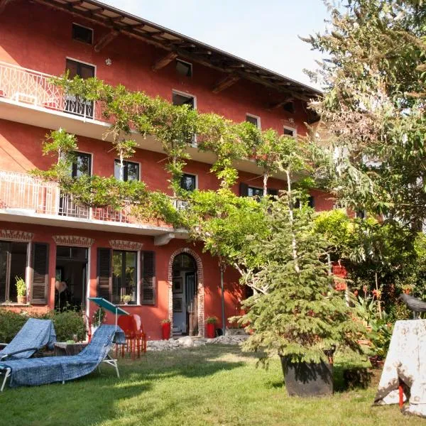 奥缇乌姆住宿加早餐旅馆，位于Serravalle Sesia的酒店