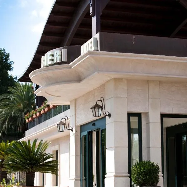 巴比里酒店，位于San Donato di Ninea的酒店