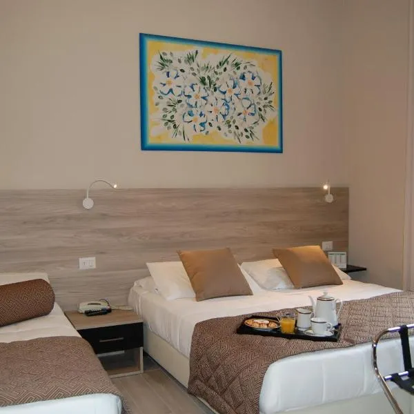 Hotel Citta'，位于利沃诺的酒店