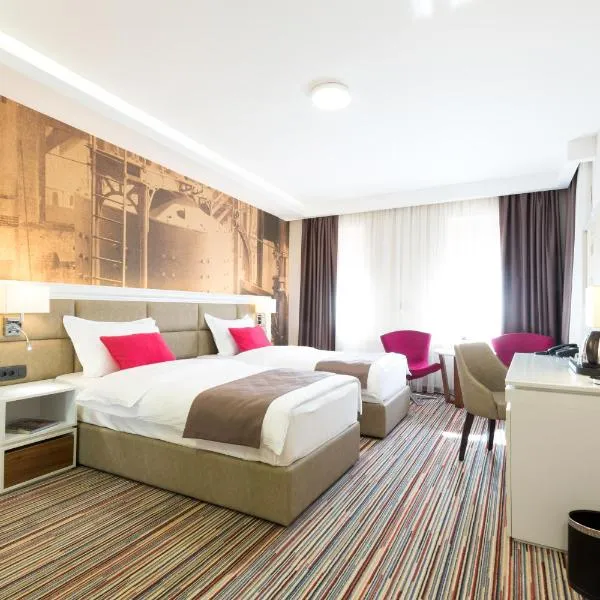 Hotel TESLA - Smart Stay Garni，位于Resnik的酒店