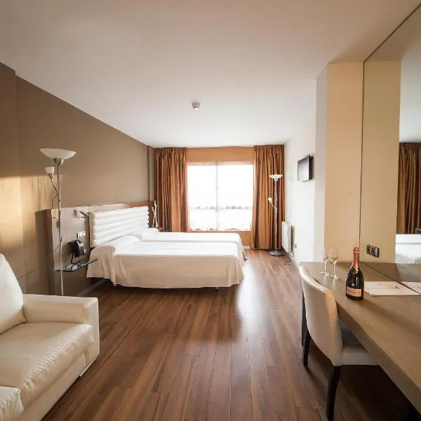 Hotel Duero，位于西曼卡斯的酒店