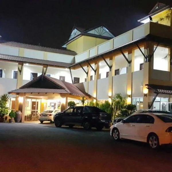 里帕特湾海景宾馆，位于龙运的酒店