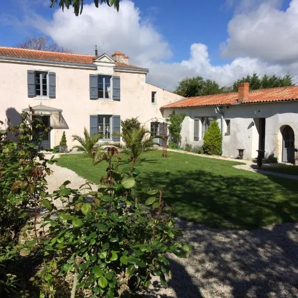 La Rochelle L'ile de Ré Autrement，位于Nieul-sur-Mer的酒店