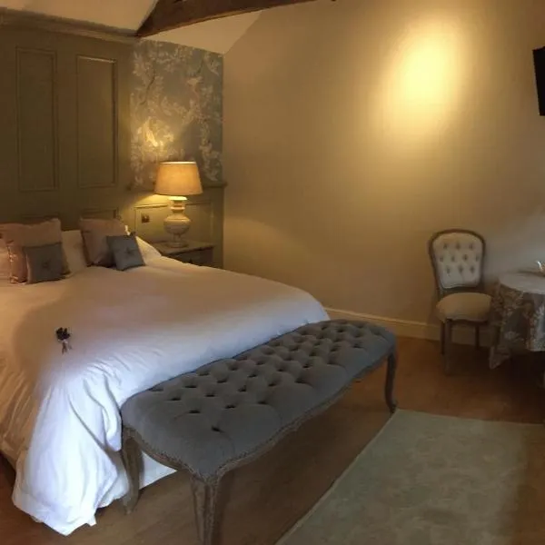 Hill Farm Bed and Breakfast，位于Weasenham的酒店