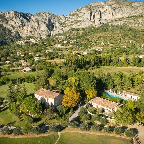 La Bastide De Moustiers - Hôtel et Restaurant - Teritoria，位于穆斯捷-圣玛丽的酒店