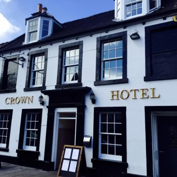 The Crown Hotel，位于Polmood的酒店