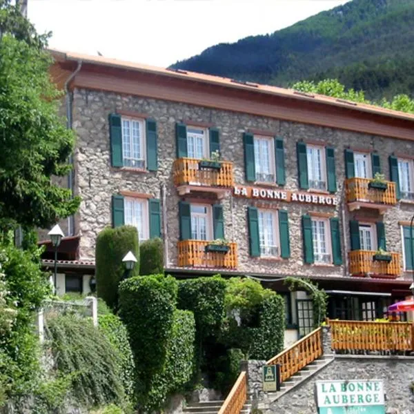 拉本青年旅馆 ，位于Tournefort的酒店