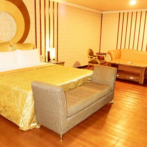 皇星汽车旅馆，位于内埔乡的酒店
