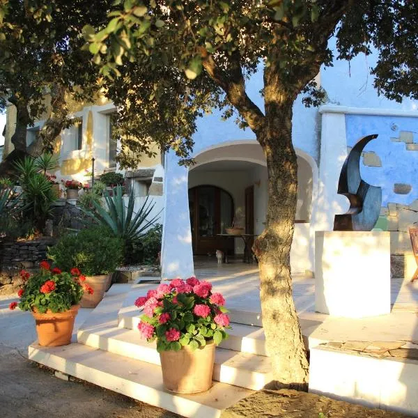 Residenza di Campagna Seranile，位于多尔加利的酒店