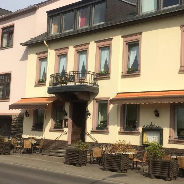 Moselhotel Lesura，位于Minheim的酒店