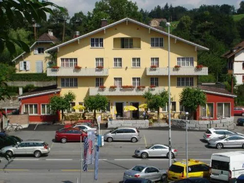 罗特塞福肯艾姆酒店，位于Neuenkirch的酒店