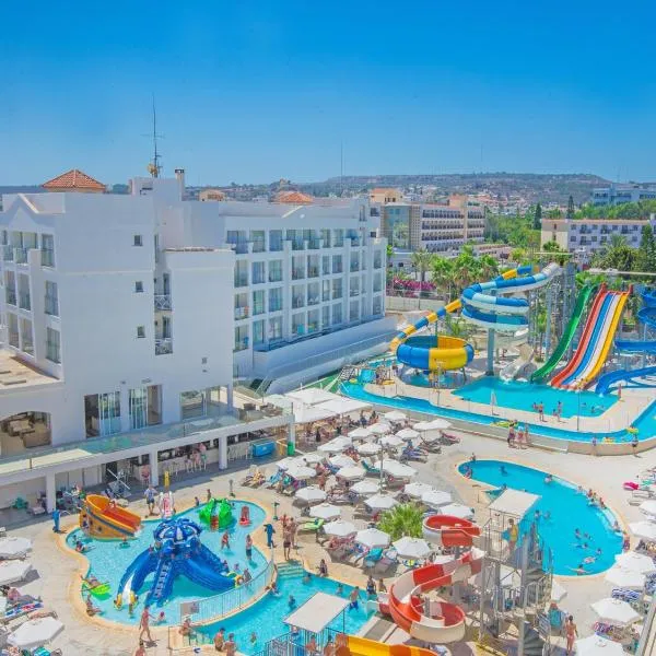 Anastasia Waterpark Beach Resort，位于Vrysoules的酒店