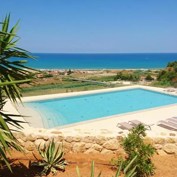 La Blanca Resort & Spa，位于卡斯泰拉马莱的酒店