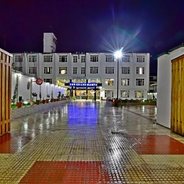大马姆塔酒店，位于Nishāt的酒店