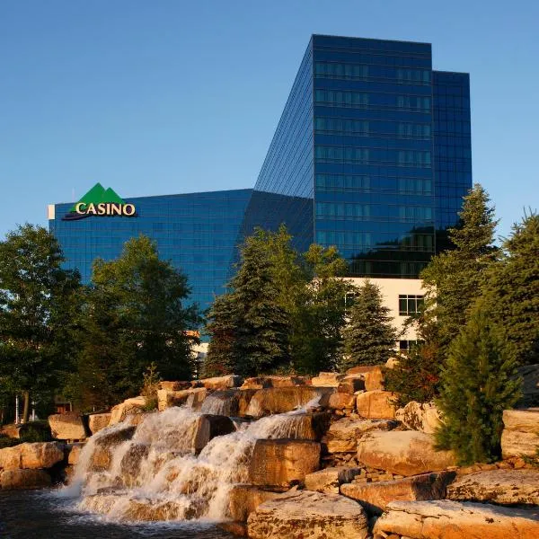 Seneca Allegany Resort & Casino，位于埃利科特维尔的酒店