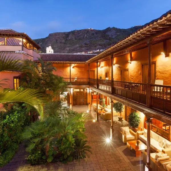 Hotel LIVVO La Quinta Roja，位于桑蒂亚戈德尔泰德的酒店