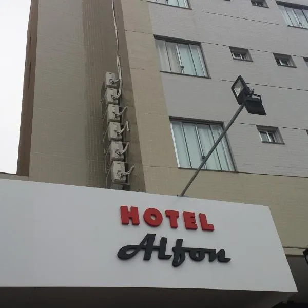 Alfon Hotel，位于若昂蒙莱瓦迪的酒店