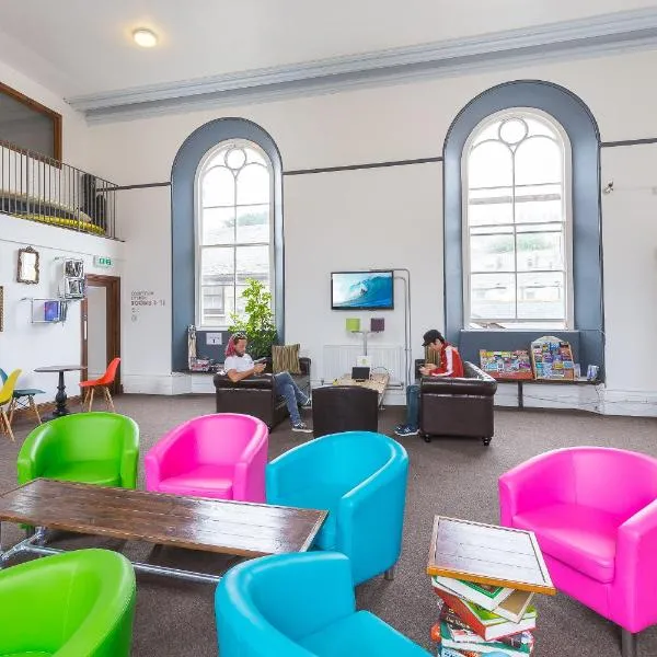 Cohort Hostel，位于圣艾夫斯的酒店