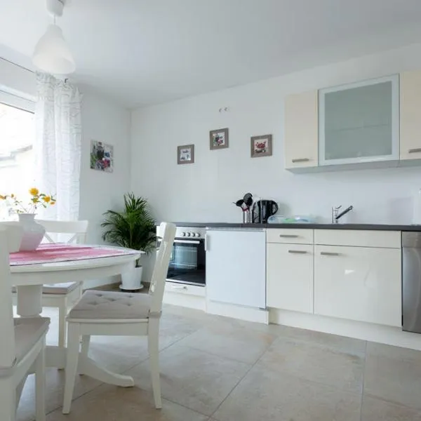 Ferienwohnungen Herzle，位于巴特克罗青根的酒店