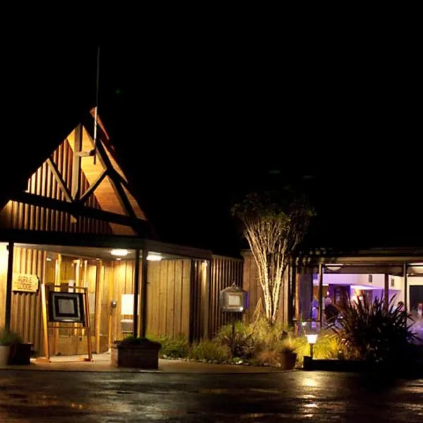 Alpine Lodge，位于圣阿诺的酒店