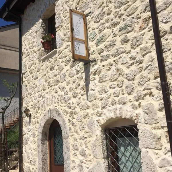 La finestra sul lago，位于Posta Fibreno的酒店
