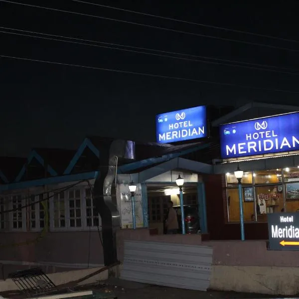 Hotel Meridian With Car Parking，位于Halog的酒店