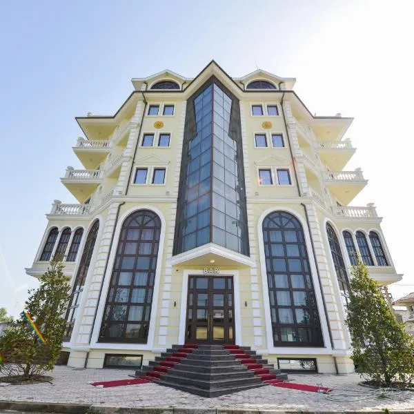 Luani ARTE，位于Bahçallëk的酒店
