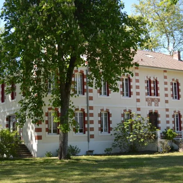 Chambres d'hôtes le Domaine de Lugazaut，位于Créon-dʼArmagnac的酒店