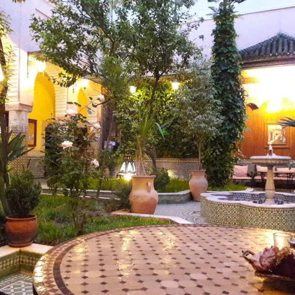 瑶乌哈拉摩洛哥传统庭院住宅，位于非斯的酒店