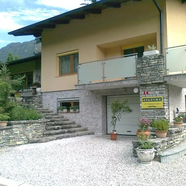 Apartma "Pod Matajurjem" mountains view，位于科巴里德的酒店