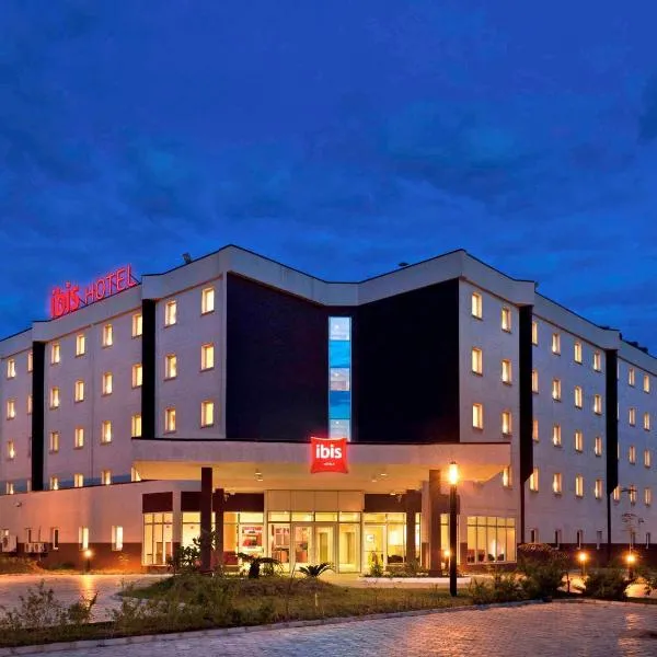 宜必思拉各斯机场酒店，位于Ojo的酒店