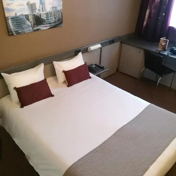 Hotel Gratte-Ciel Ariana，位于维勒班的酒店