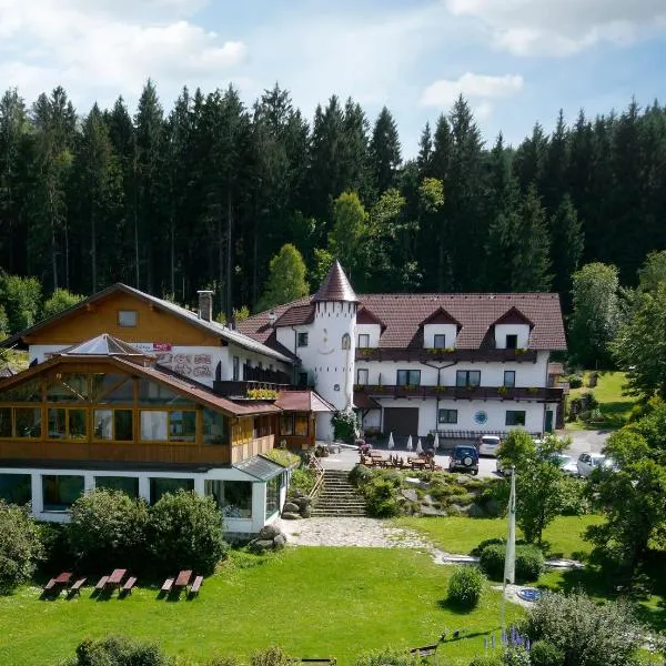 Märchenhotel Waldpension Nebelstein，位于利伯瑙的酒店