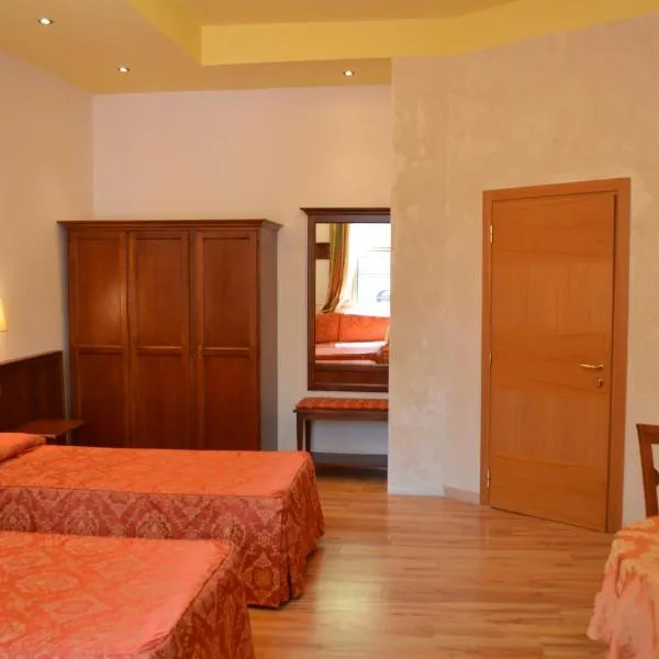 大朱塞佩艾尔伯格餐厅酒店，位于Copparo的酒店