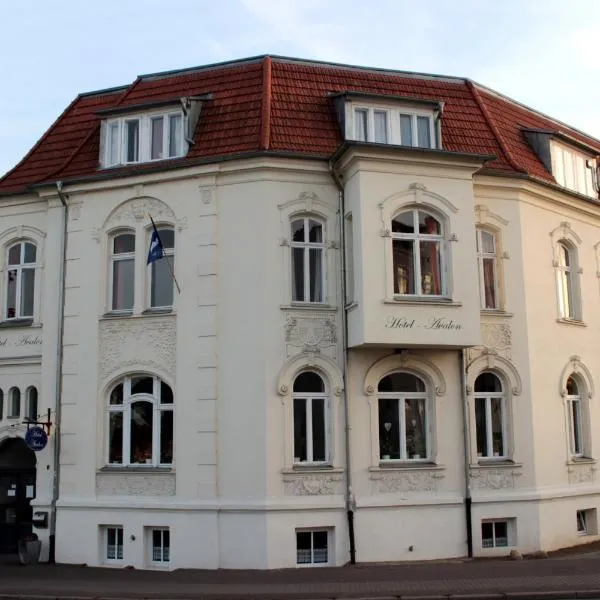 阿瓦隆酒店，位于Raben Steinfeld的酒店