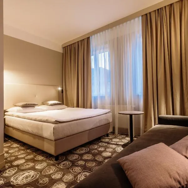 Hotel Center Novo Mesto，位于斯玛杰克托莱塞的酒店