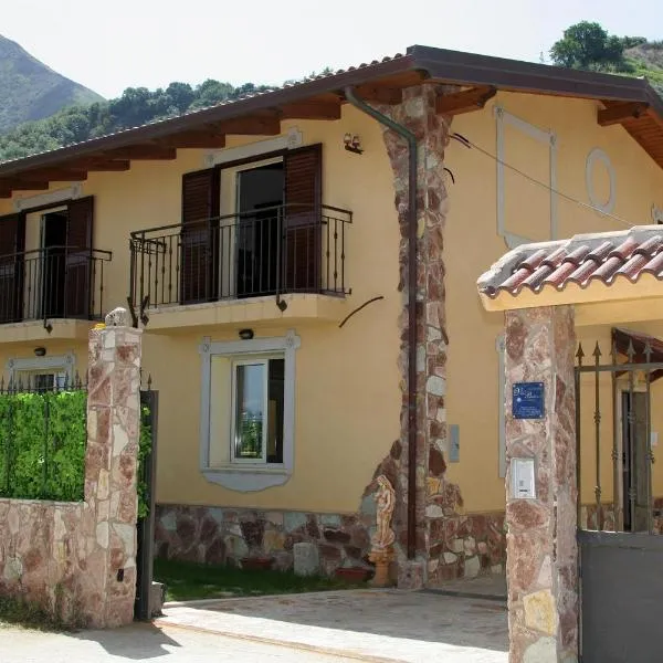 Villa Paladino - B&B e Guest House，位于希拉的酒店