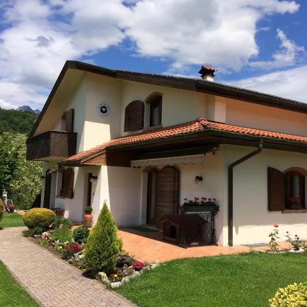 La Pecora Nera Bed & Breakfast Belluno，位于贝卢诺的酒店