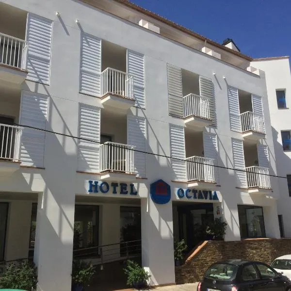 奥克塔维亚酒店，位于德拉塞尔瓦港的酒店