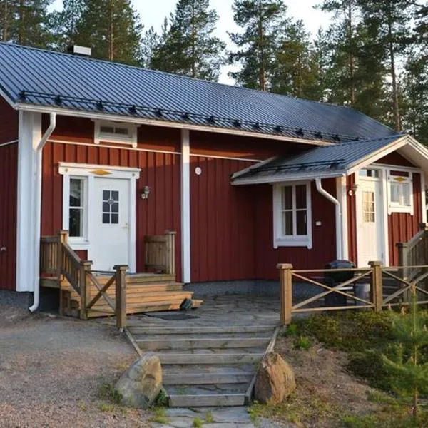 Ahmalammen mökkikylä，位于Teuva的酒店