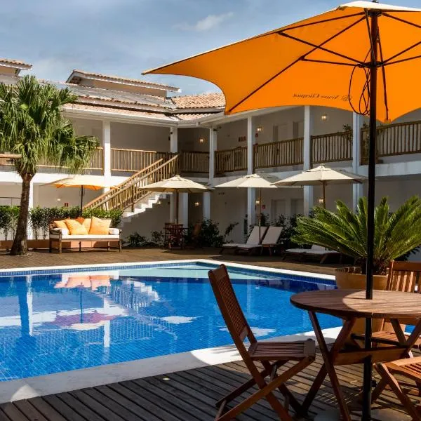 Hotel Maui Maresias，位于Praia de Santiago的酒店