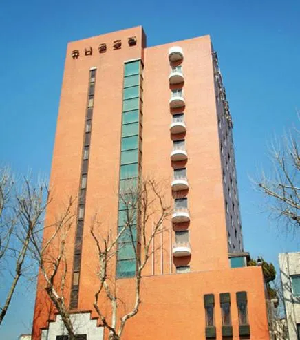 大邱联合之旅酒店，位于Pongsan-dong的酒店