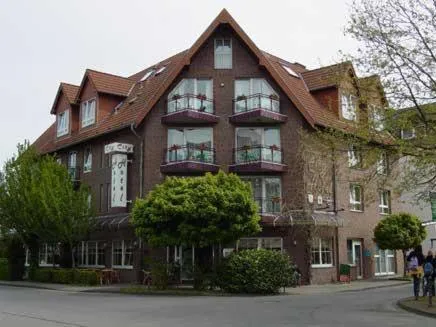 城市酒店，位于Übach-Palenberg的酒店